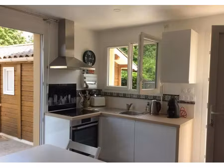 location appartement 2 pièces 42 m² à hourtin (33990)