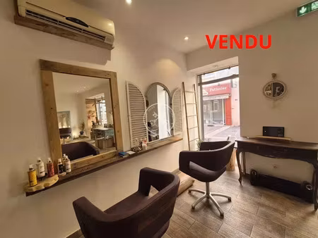 vente locaux professionnels 1 pièce 38 m² à frejus (83600)  59 000 €