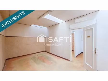 vente locaux professionnels 2 pièces 28 m² à toulon (83000)  37 000 €