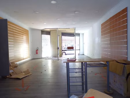 vente locaux professionnels à beziers (34500)  90 695 €