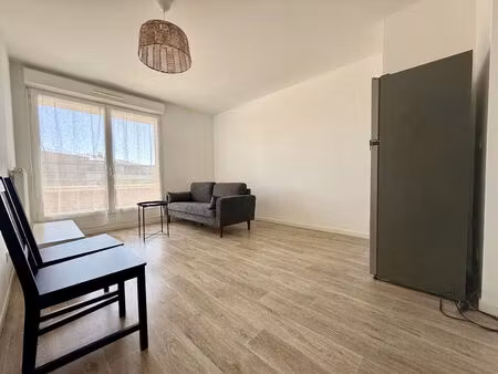 appartement 2 pièces à louer à lieusaint - exclusivité guy hoquet