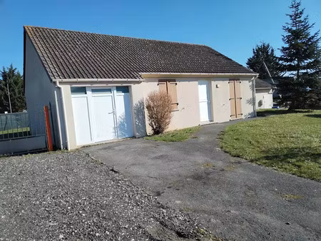 vente locaux professionnels 4 pièces 78 m² à saint maximin (60740)  279 500 €