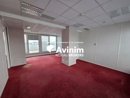 location bureaux 165 m² à 405 m²
