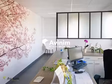 location bureaux luxeuil-les-bains 70300 66m²