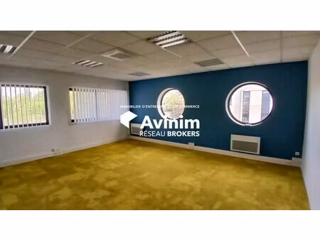 location bureaux 100 m²