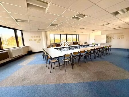 location bureaux 218 m²