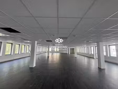 location bureaux clichy 92110 388m²
