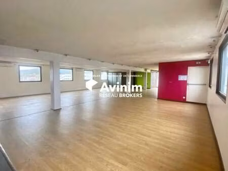 location bureaux 270 m²