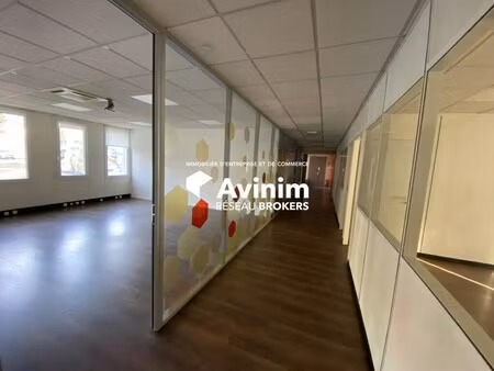 location bureaux 276 m² à 360 m²