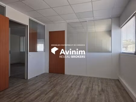 location bureaux 108 m²
