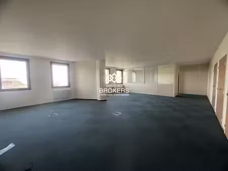 location bureaux saclay 91400 75m²