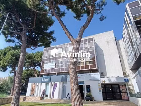 location bureaux 147 m²