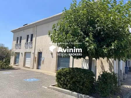 location bureaux 68 m²