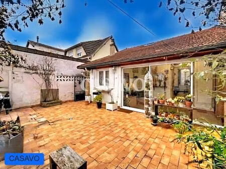 vente maison 2 pièces de 62m² - 93140 bondy