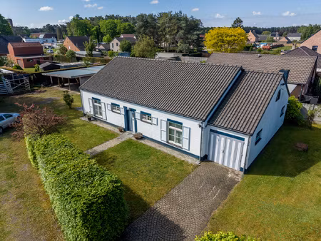huis te koop in laakdal met 4 slaapkamers