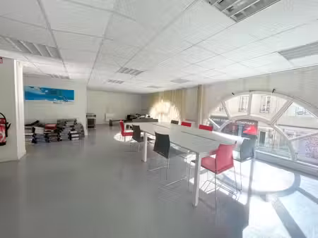 location bureaux poissy 78300 91m² à 209m²