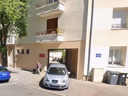 a louer garage rue henri pingat -