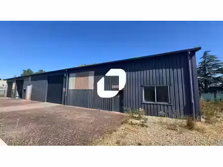 location local d’activités 700m²