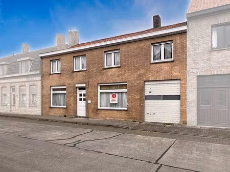 huis te koop in leisele met 4 slaapkamers