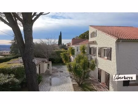 grande maison - avec appartement indépendant sur 800 m² clos  quartier recherché à...