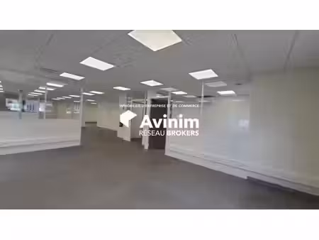 vente bureaux archamps 74160 521m² à 1107m²