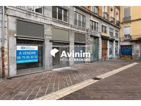vente commerce grenoble 38000 330m²