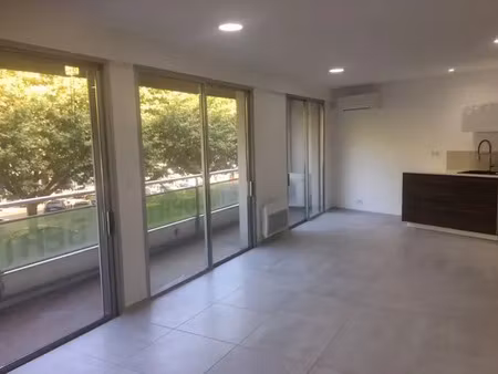 location appartement 3 pièces 78 m² à voiron (38500)