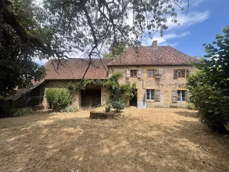 vente maison 5 pièces 122.2 m² à charolles (71120)  161 000 €