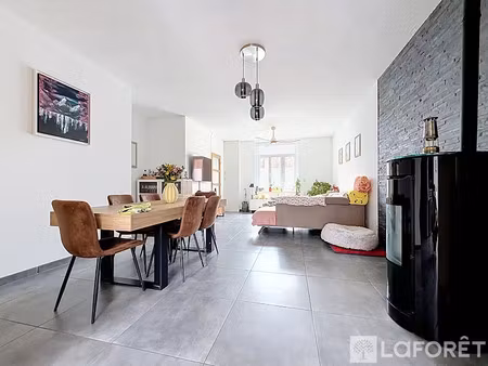 vente maison 4 pièces 113.74 m² à la gorgue (59253)  227 000 €