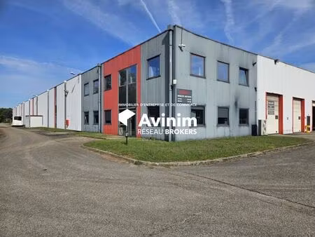 vente entrepôt bourg en bresse 01000 52000m²