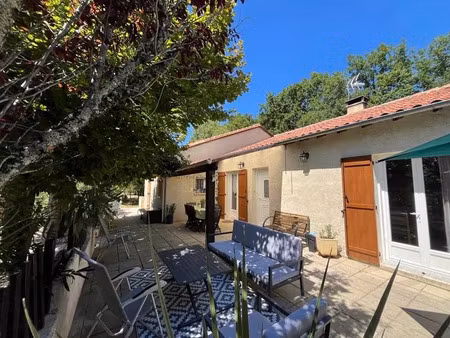 vente maison 4 pièces 131 m² à riberac (24600)  235 400 €