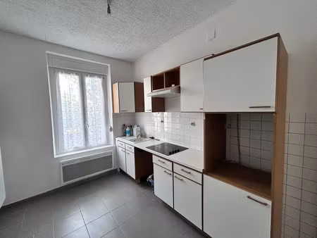 location appartement 3 pièces 70 m² à jarny (54800)