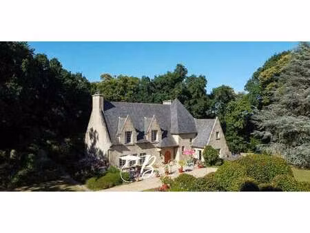 maison avec piscine et terrasse morlaix (29)