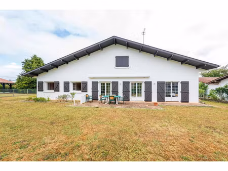vente maison 4 pièces 223 m² arcangues (64200)