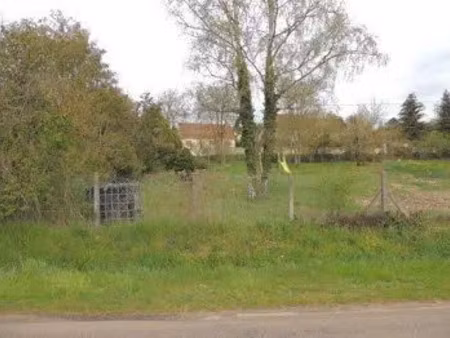 terrain à bâtir de 430 m² à fontenay-le-vicomte (91)