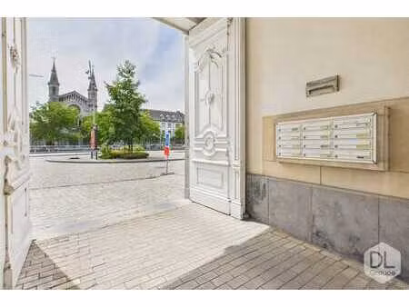 sublime appartement 2 chambres de 104 m² au centre de tourna