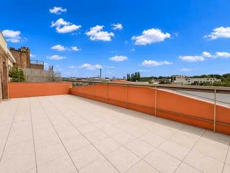 penthouse de 72 m² avec terrasses (41-36 m²)