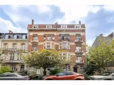 viager libre - rez de jardin dans maison de maitre
