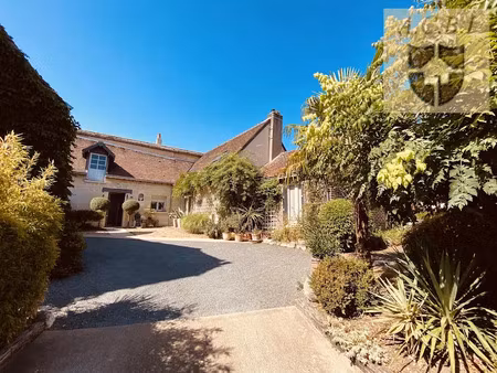 vente maison 6 pièces 200 m² à montoire-sur-le-loir (41800)  315 000 €