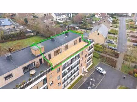 penthouse à vendre à dixmude avec immense terrasse et 3 cha…