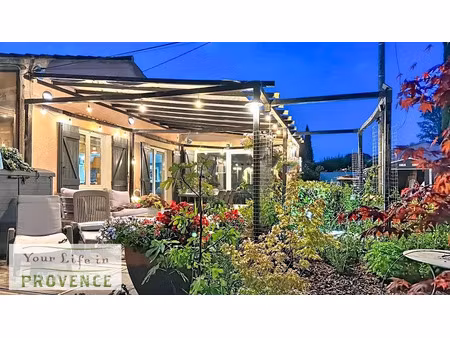 vente maison 4 pièces 109 m² à entrecasteaux (83570)  397 000 €