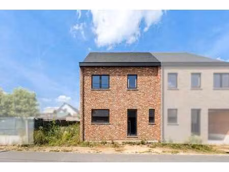 maison neuve 5 chambres à oudegem