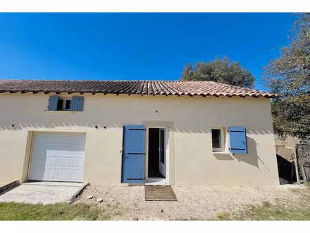 vente maison 8 pièces 183 m² à saint-saturnin-lès-apt (84490)  379 000 €