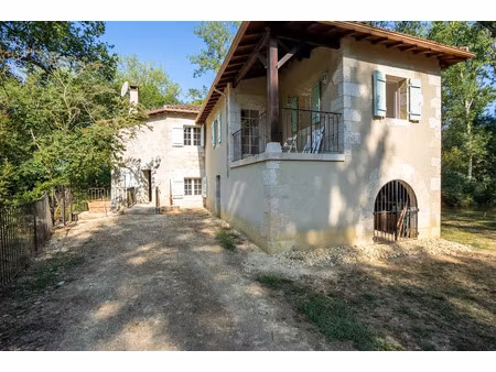 vente propriété 6 pièces 195 m² à condom (32100)  395 000 €
