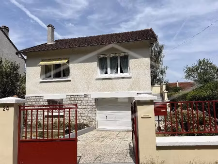 vente maison 6 pièces 112 m² à combs-la-ville (77380)  329 900 €