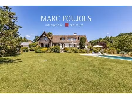 maison familiale avec piscine