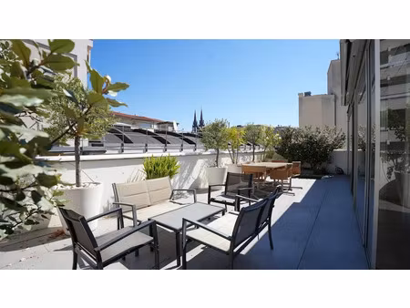 vente maison 7 pièces 191 m² à clermont-ferrand (63000)  894 000 €