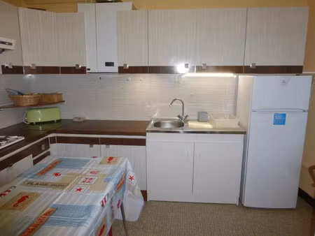 location appartement 2 pièces 48 m² à le mans (72000)