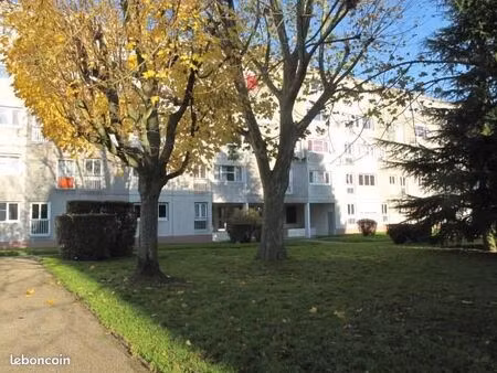 appartement 3 pièces 54 m²