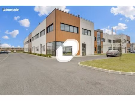 bureau 226 m²
